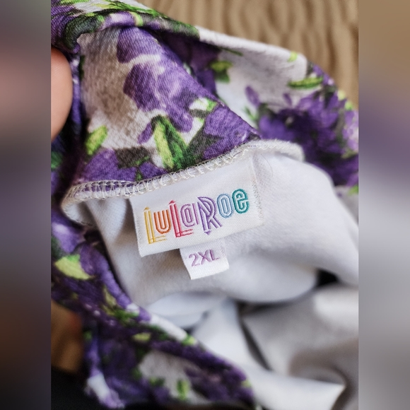 LuLaRoe Lilac Floral Pencil Skirt - Picture 3 of 3